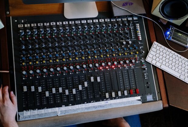 mixing console